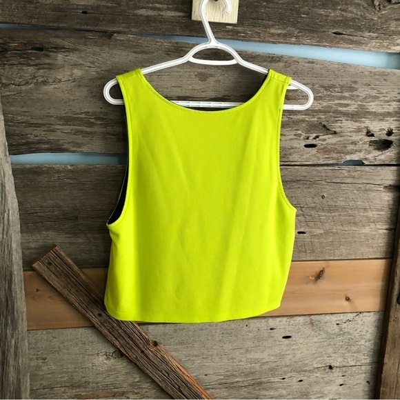 Batman Size L Neon/Black Reversible Cropped Top - Picture 2 of 6